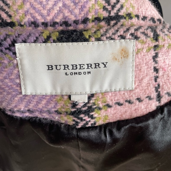 Unique BURBERRY coat. Size small / extra small. - Picture 10 of 10
